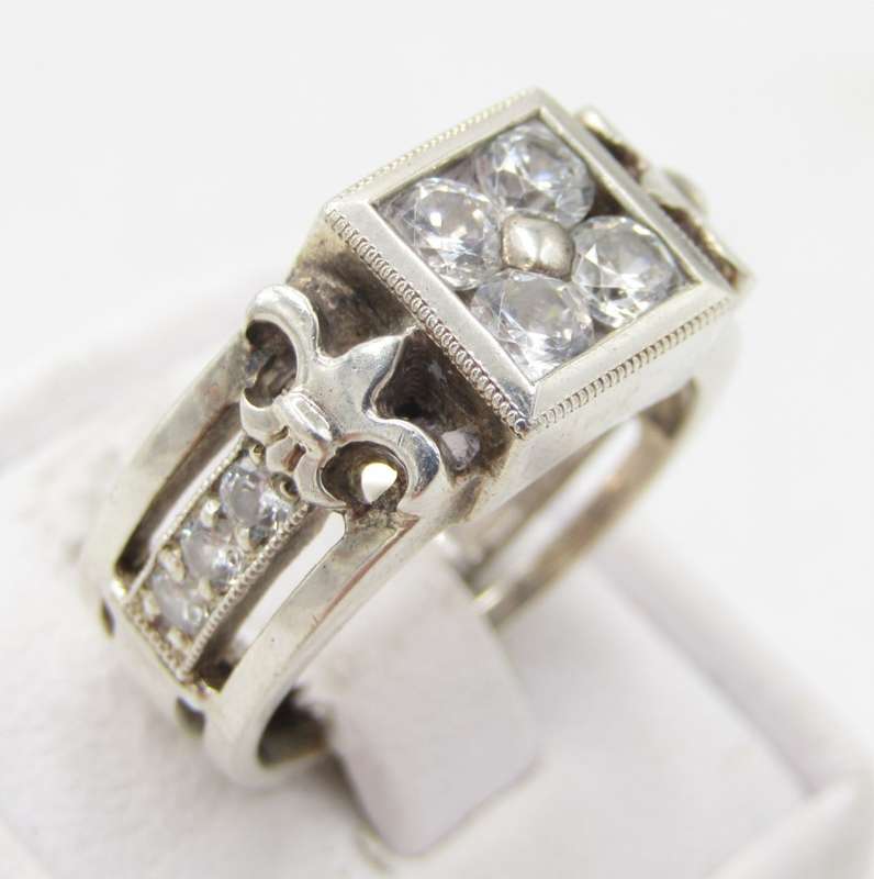 Ring in sterling silver with 10 Cubic Zirconias weight 7,8 g - Size M