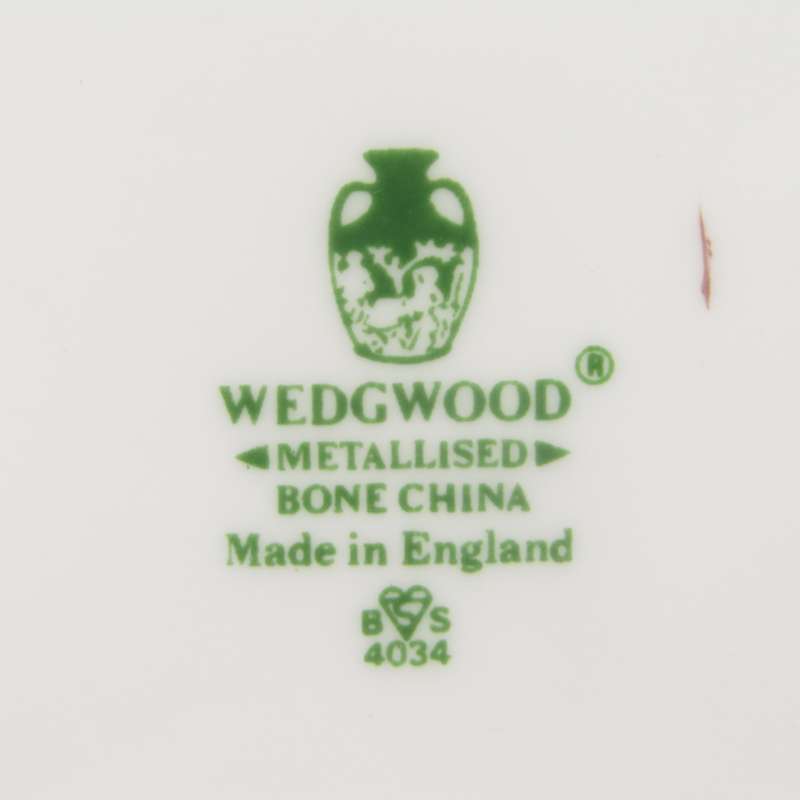The Waterside Inn 10th Anniversary 1983 plate by Wedgwood