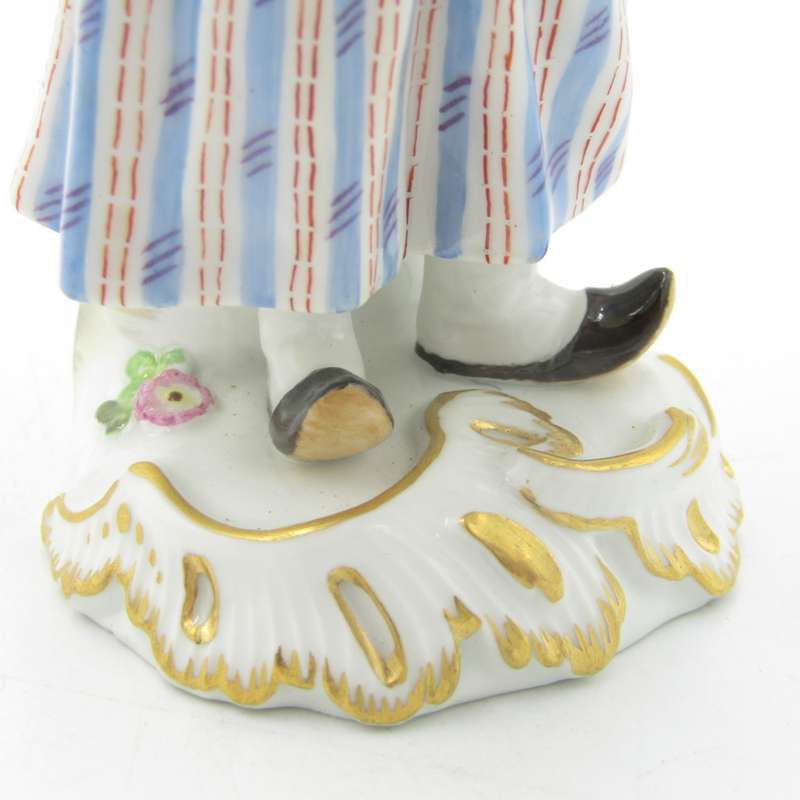 Antique Meissen porcelain figurine of lady with bread basket - small paint chip on bread - 14 cm