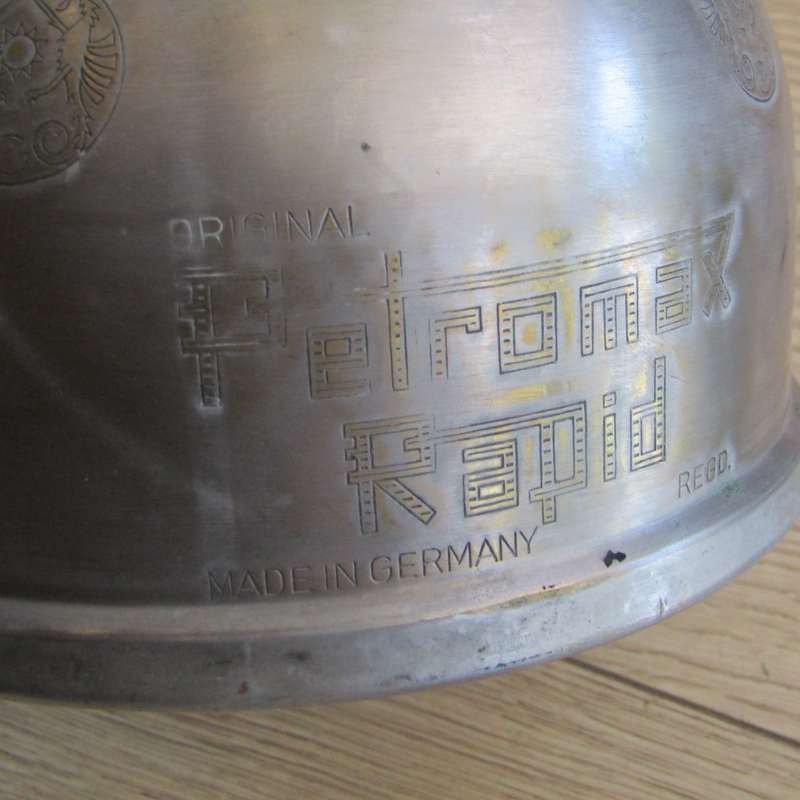 Vintage German Bundeswehr Petromax petroleum lantern - excellent condition in steel case