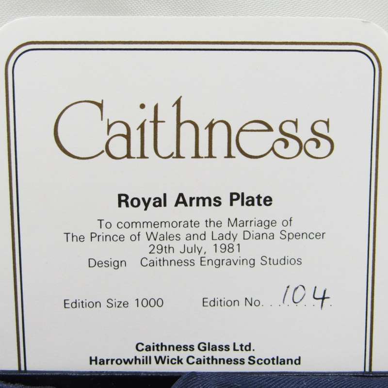 Vintage Caithness Engraving Royal Arms pewter with glass plate in case
