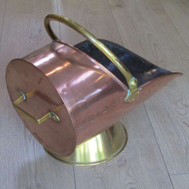 Antique Copper and brass coal scuttle bucket - beautiful piece
