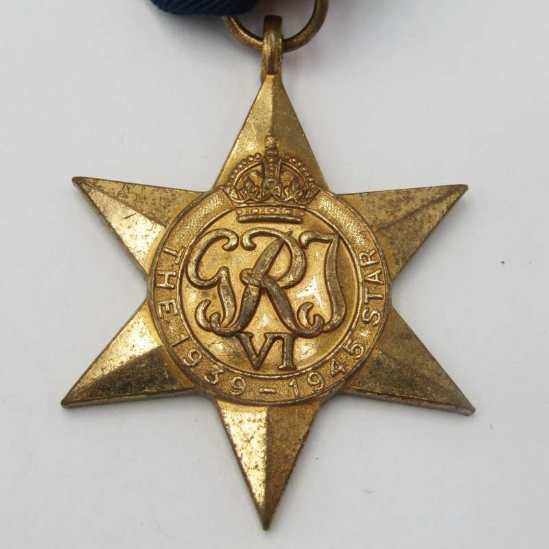 Set of 4 WW2 medals issued to 228904 G. Aalbers