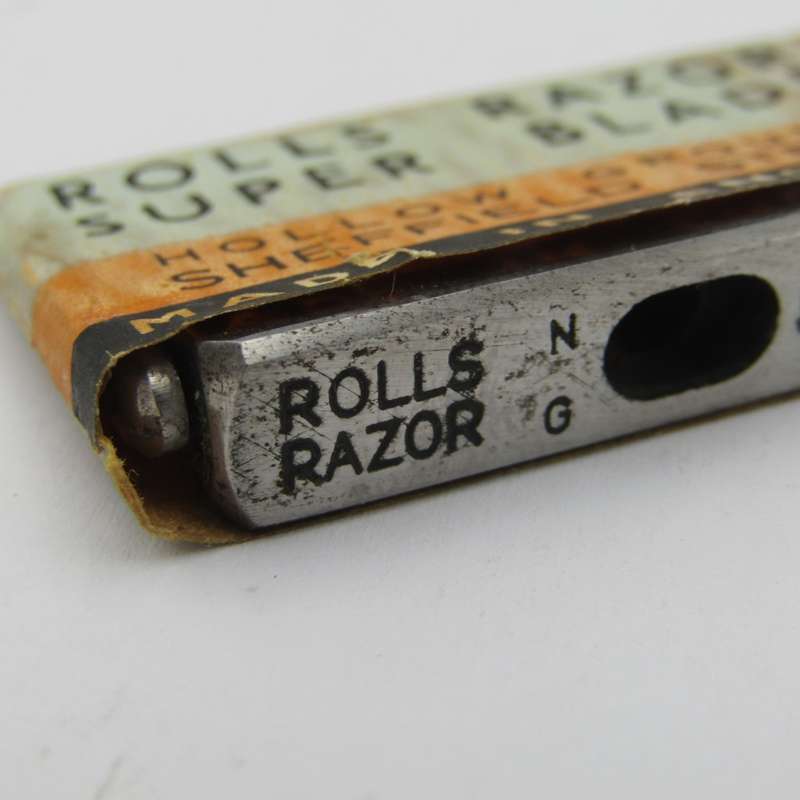 Rolls Razor super blade - unused in original bakelite holder