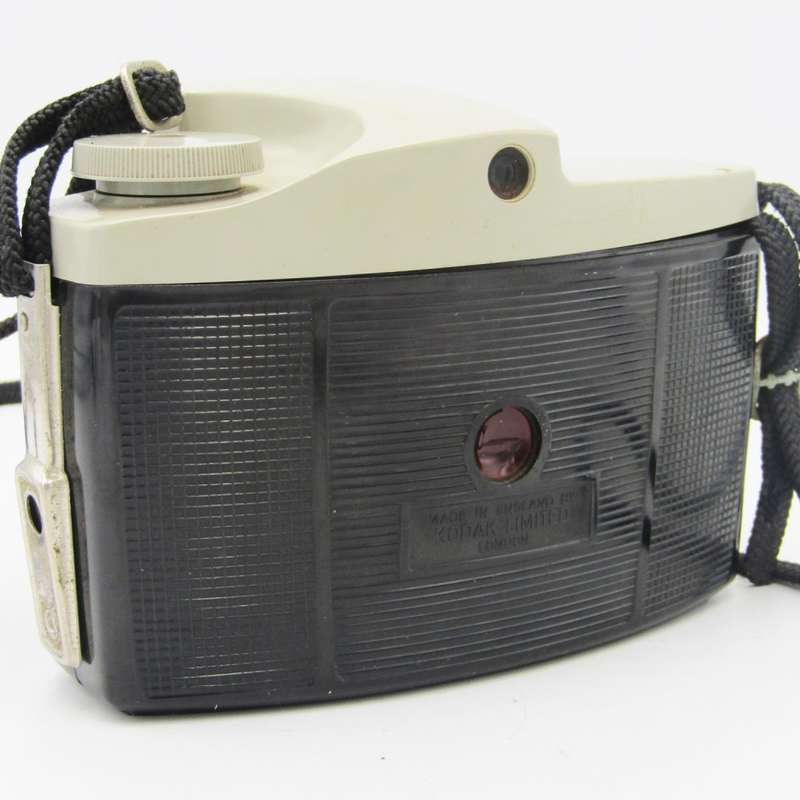 Kodak Brownie Cresta 3 camera in good condition with strap