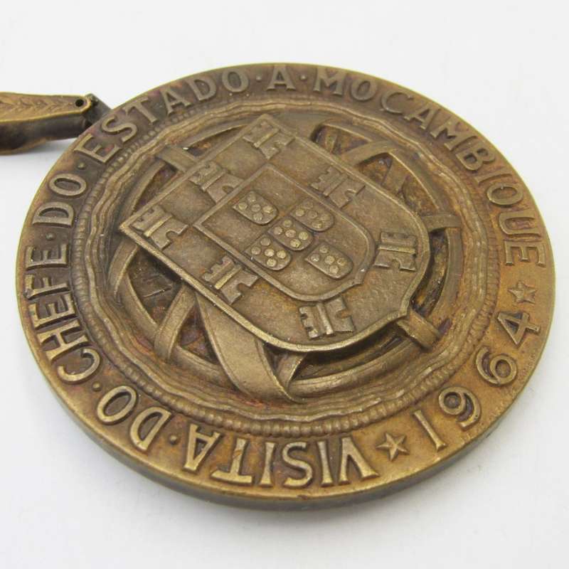 Visit of the head of state to Mozambique 1964 medal