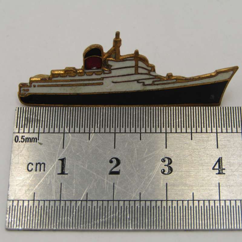 Union-Castle Line ship`s brooch