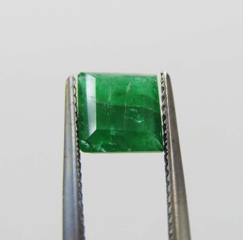 Natural Emerald of 1,09 carat - Rectangular mixed cut - Sandawana type