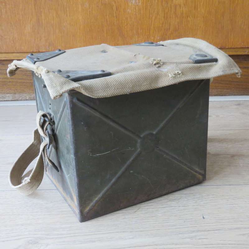 British WW2 Signal lamp with Morse code sender in case with shoulder strap