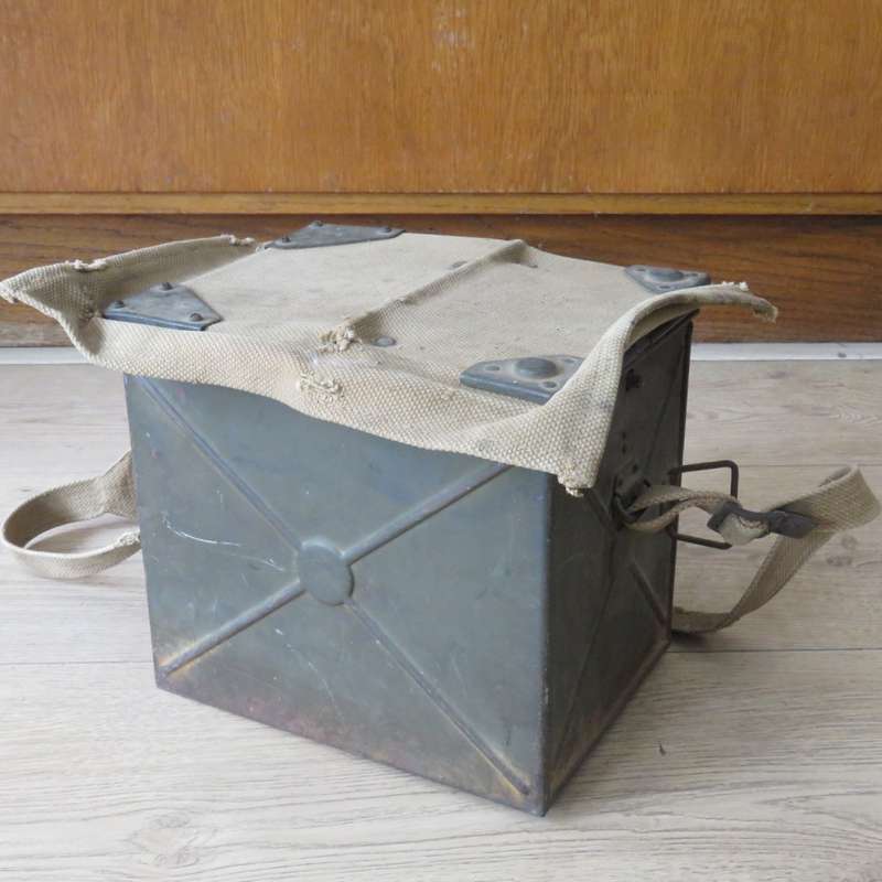 British WW2 Signal lamp with Morse code sender in case with shoulder strap