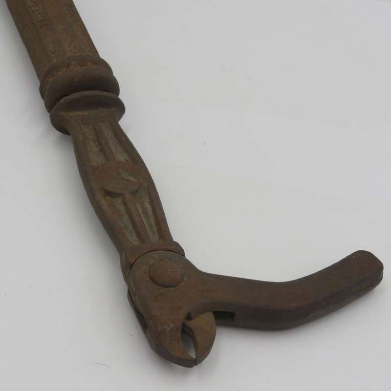 Vintage NO.56 Suregrip Crescent nail puller
