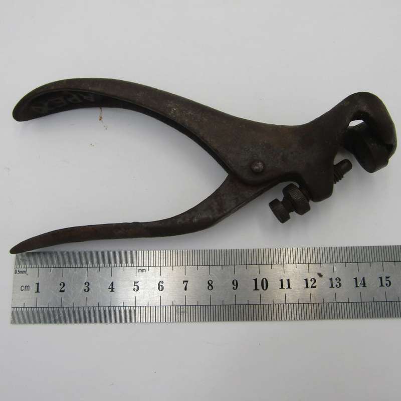 Vintage Marril Apex saw set tool