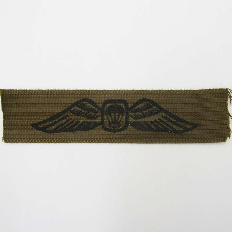 SA Army Parachute Instructor cloth wing