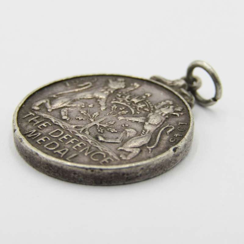 WW2 Miniature defence medal - suspender changed