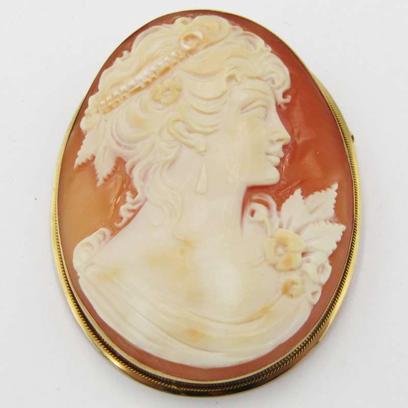 Large vintage cameo with thick gold surround - Total weight 13,4g - pendant & brooch attachments