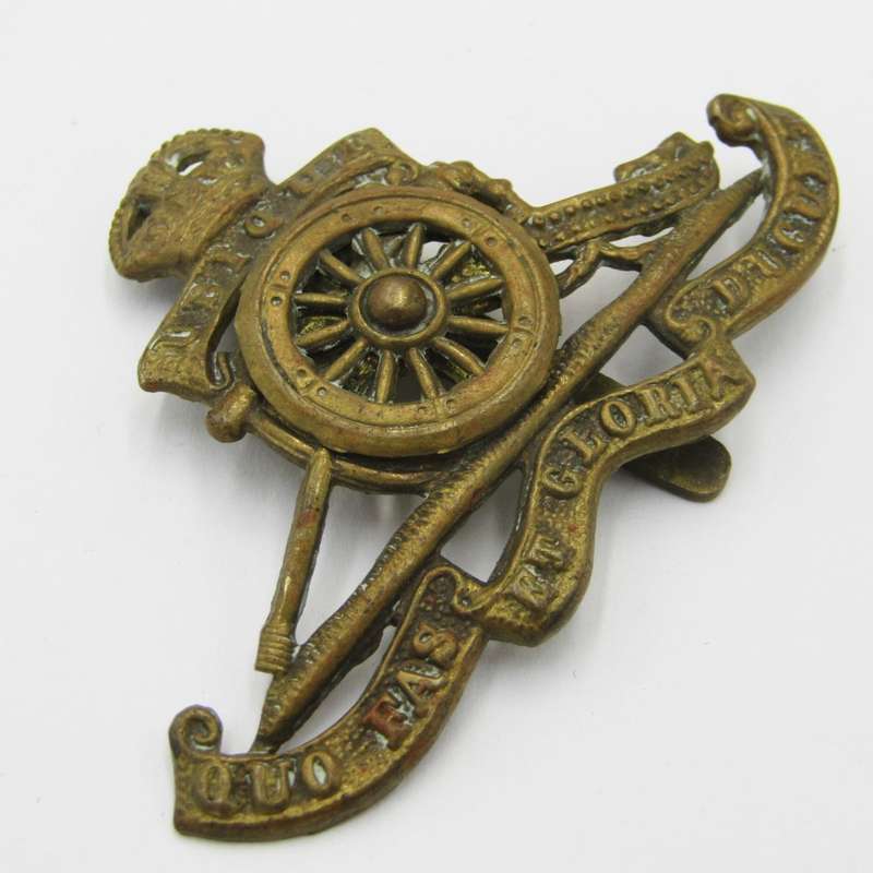 WW2 Royal Artillery cap badge
