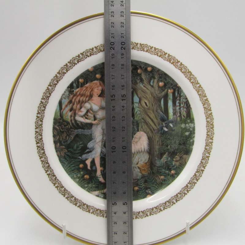Royal Worcester King Arthur plate - Merlin and the Enchantress Viviane