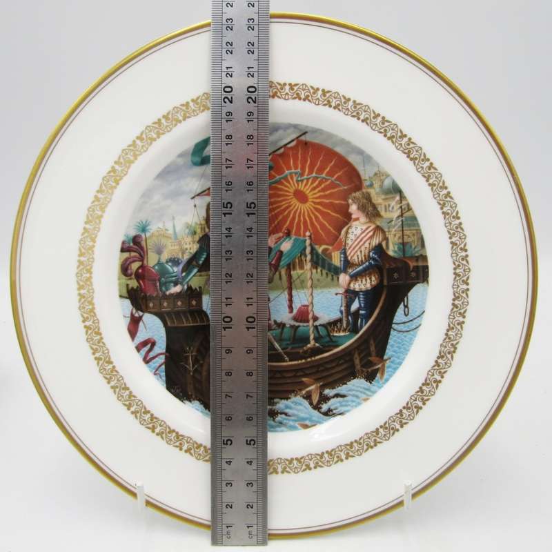 Royal Worcester King Arthur plate - Perceval, Galahad, and Bort achieve the Grail