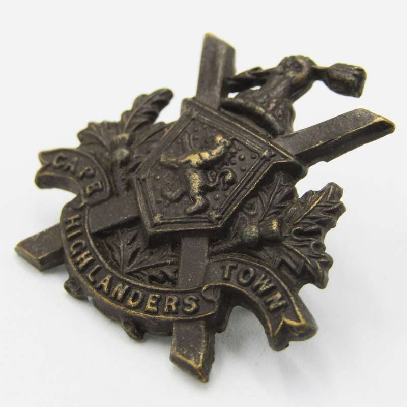 Cape Town Highlanders collar badge