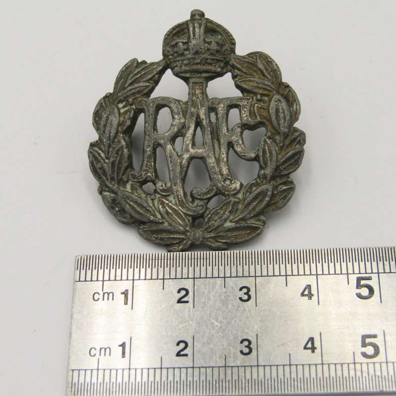 WW2 Royal Air Force cap badge - Lead casting