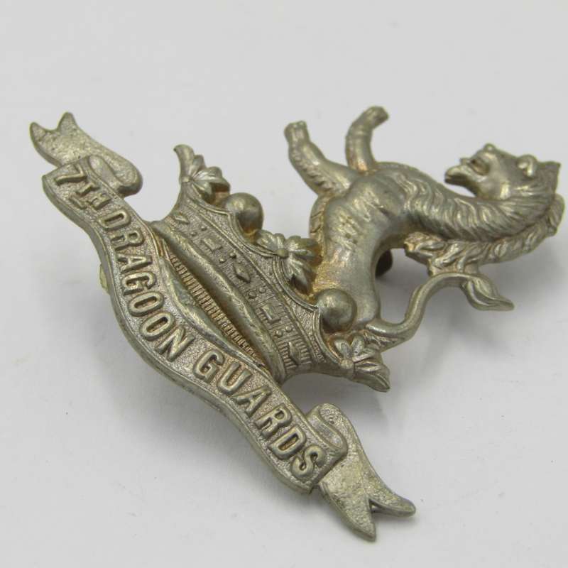 British Army 7th Dragoon Guards cap badge