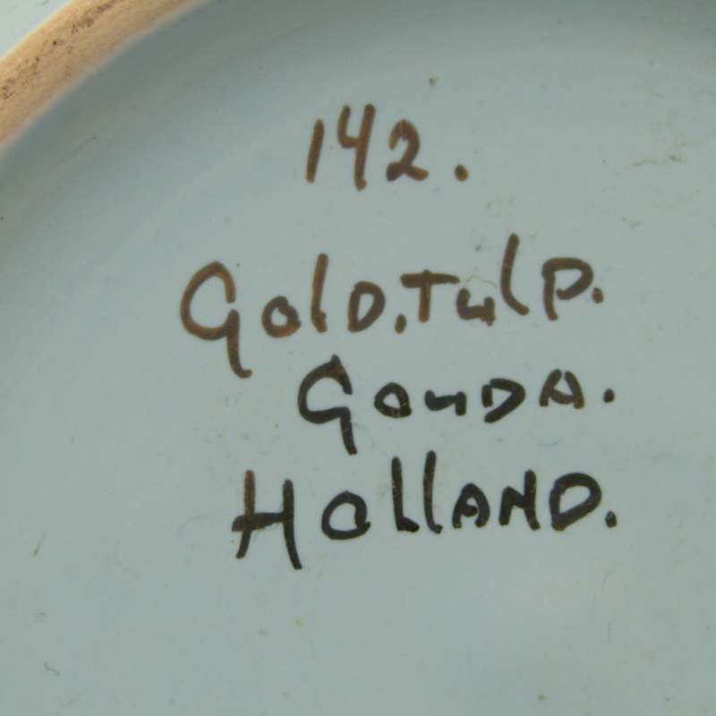 Vintage Large Gouda Gold Tulip plate