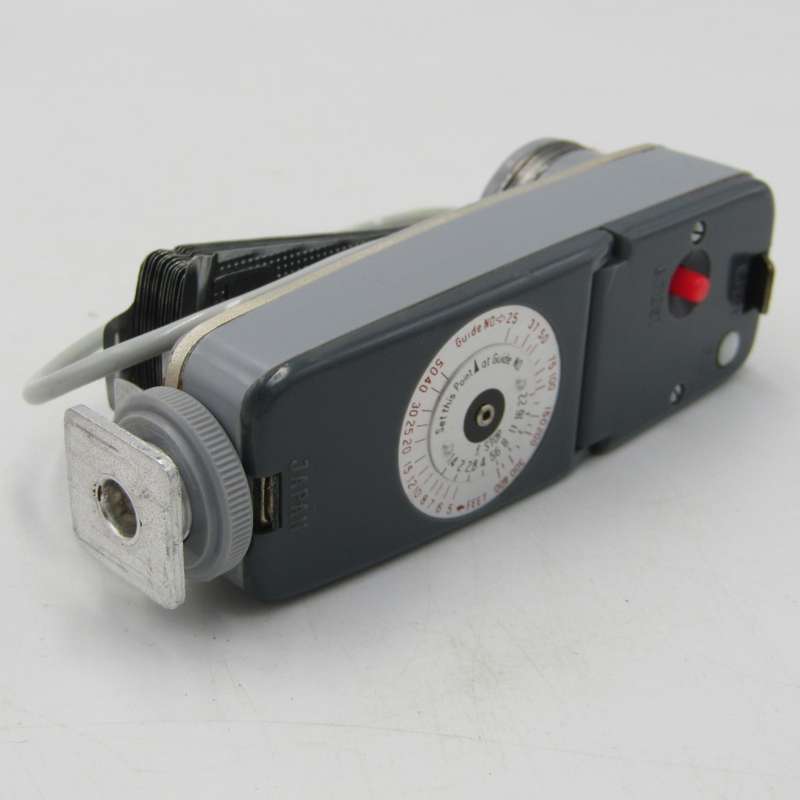 Vintage Lyon Fan type folding flash