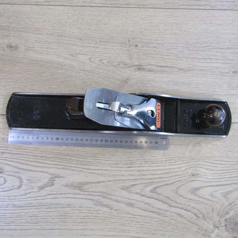 Vintage Stanley Bailey No. 6 plane in #7 box