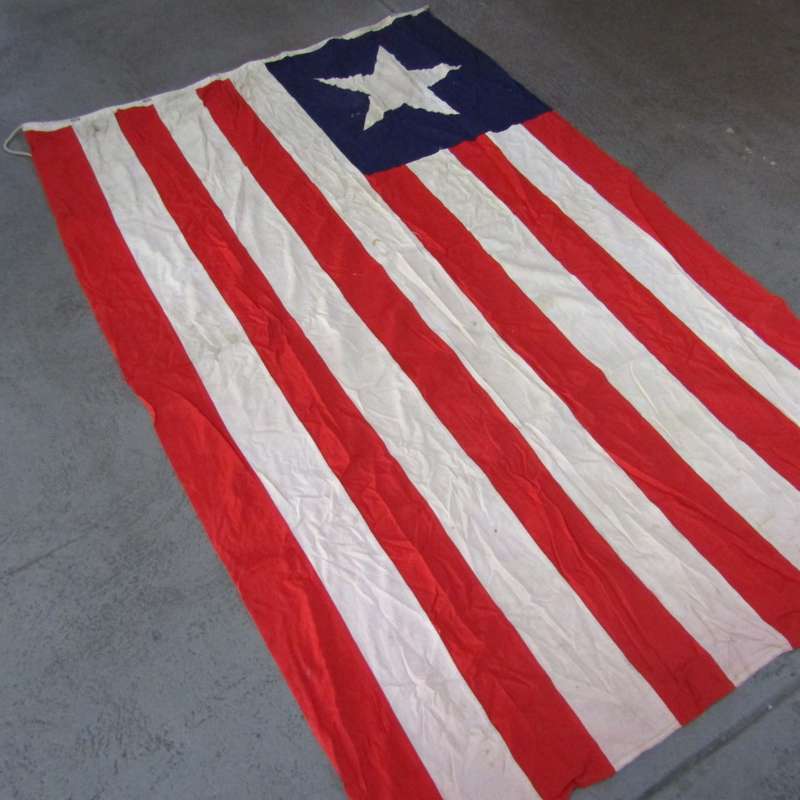 Large Liberia Flag 210 cm x 127 cm - `Fiesta` on Badge