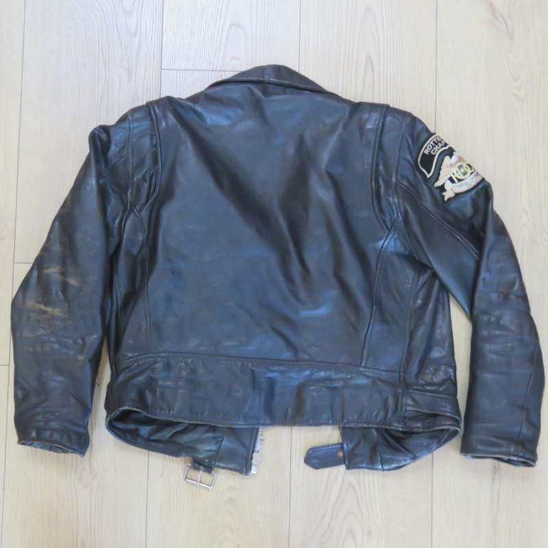 Genuine Leather bikers jacket and pants with Harley owners group Rotterdam Chapter badges -Sizes