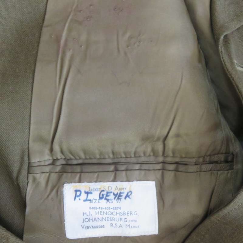 SA Army Stepouts tunic jacket - size medium - full length 74cm, chest 40cm, full arm length 56cm