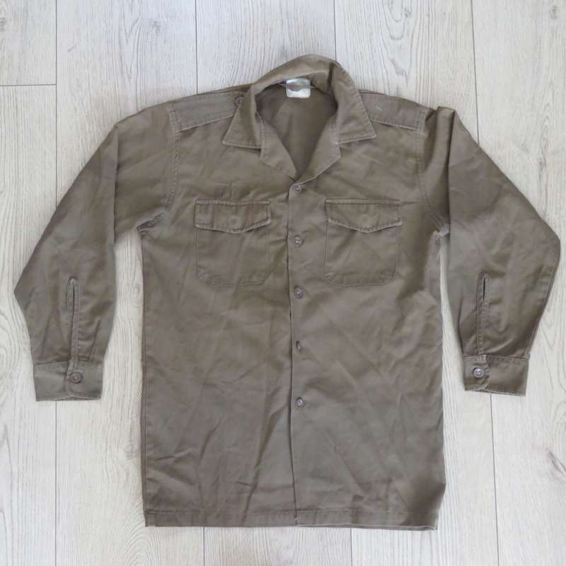 SA Army Nutria long sleeve shirt - size small - full length 75cm, chest 43cm, full arm length 49cm