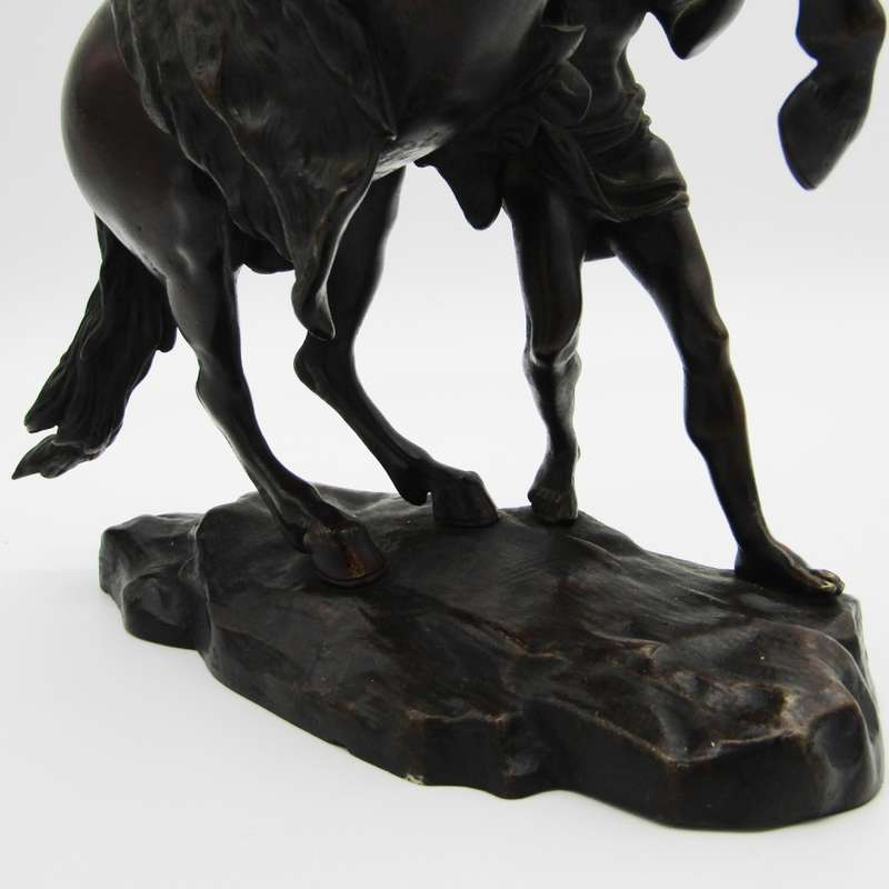 Beautiful Bronze sculpture of The Marly Horse originally sculpted in Marble by Guillaume Coustou