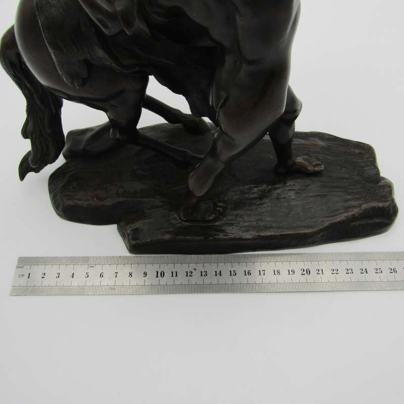 Beautiful Bronze sculpture of The Marly Horse originally sculpted in Marble by Guillaume Coustou