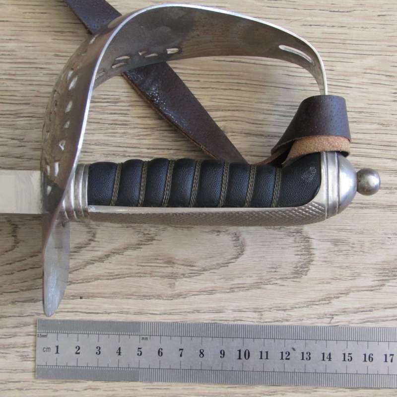 British 1897 Pattern infantry officer`s sword with sheath