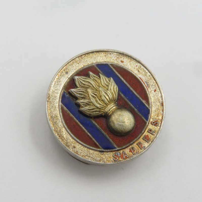 SA Engineers Corps ( SAPPERS) sterling silver button badge #2681