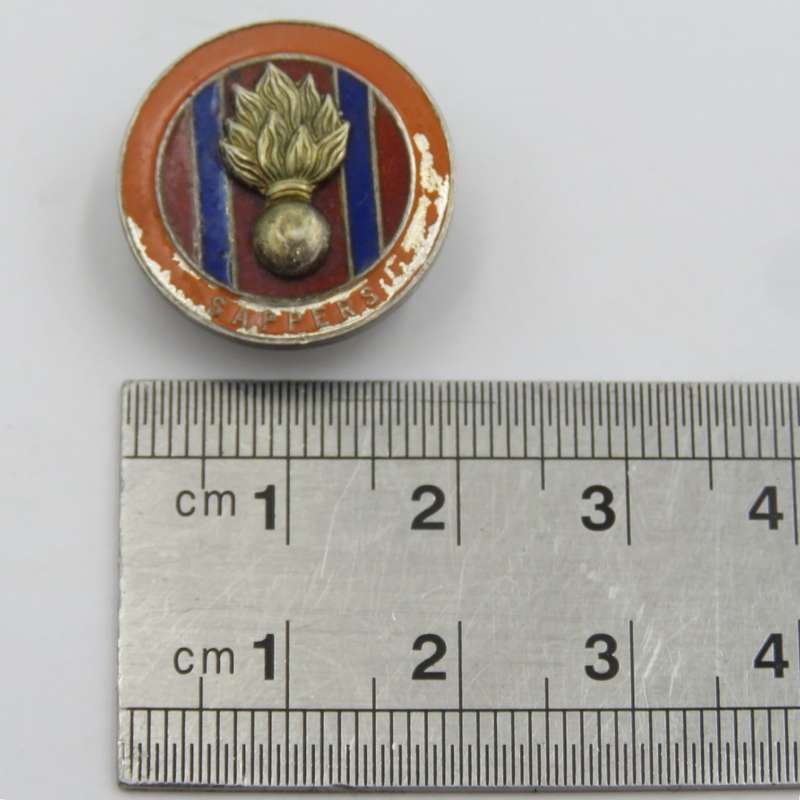 SA Engineers Corps ( SAPPERS) sterling silver button  badge #2634