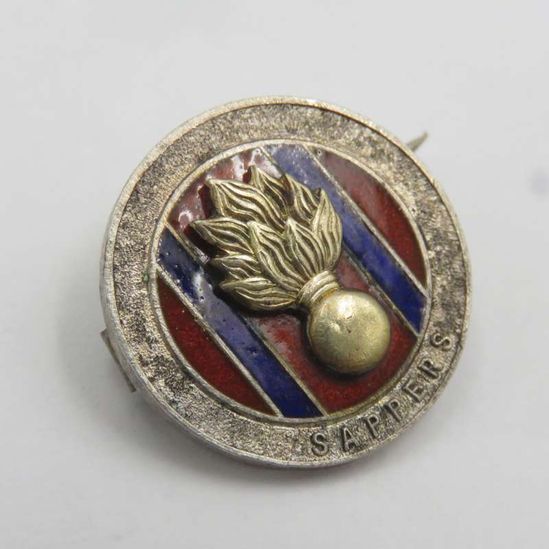 SA Engineers Corps ( SAPPERS) sterling silver lapel pin badge #4759