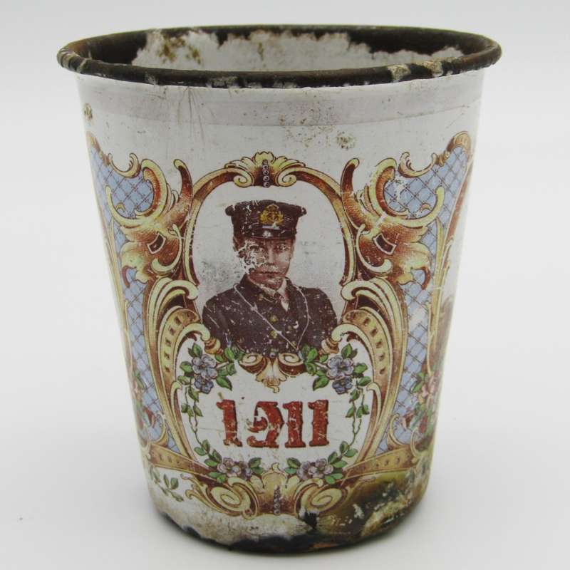 Very rare 1911 King George V coronation enamel cup