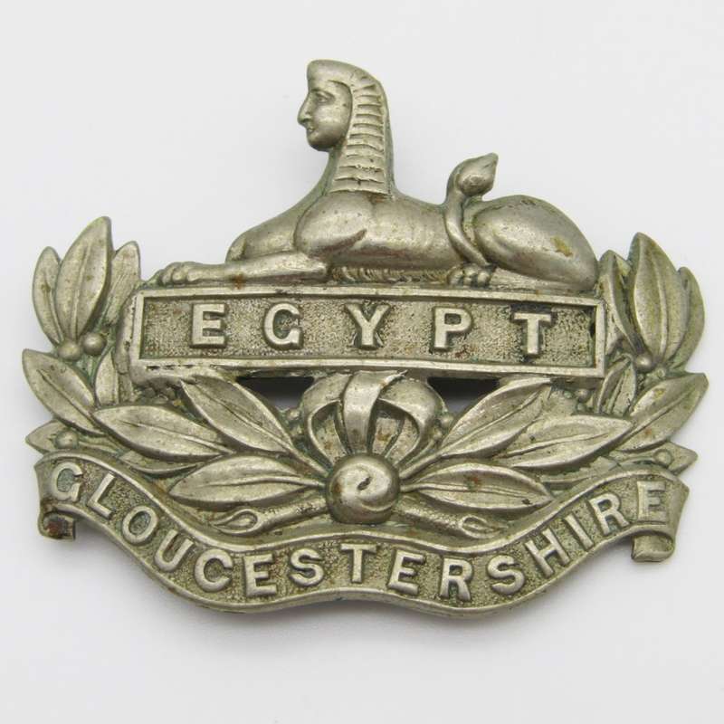 Royal Gloucestershire regiment cap badge