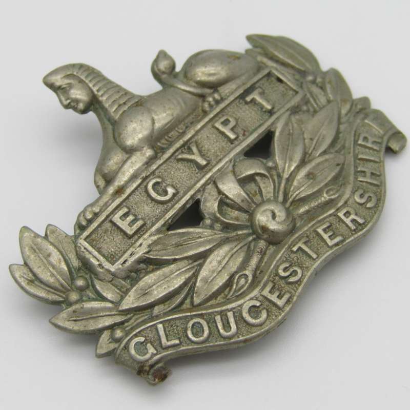 Royal Gloucestershire regiment cap badge