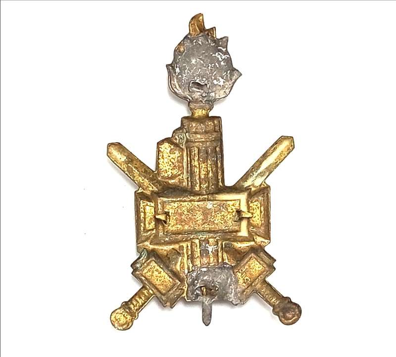 WW2 Italian Fascist Black shirts 81st  battalion cap badge - no pins