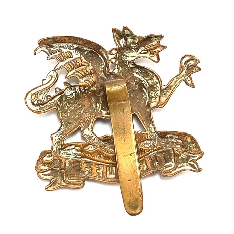 British The Buffs cap badge