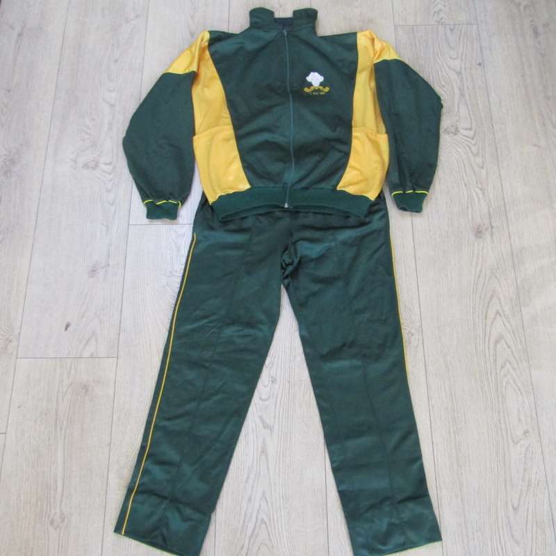SADF 1 SA Infantry battalion track suit - Size Medium