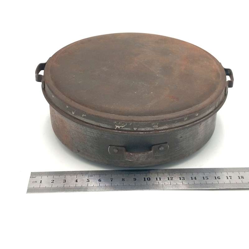 WW2 RAF round cavalry pattern tin pan
