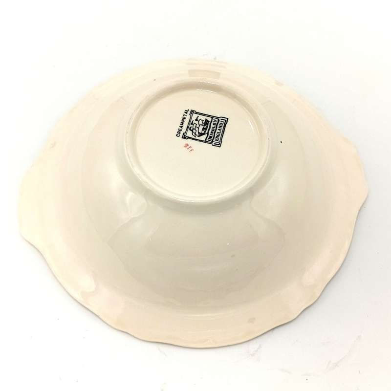Vintage Grindley Creampetal bowl with lid