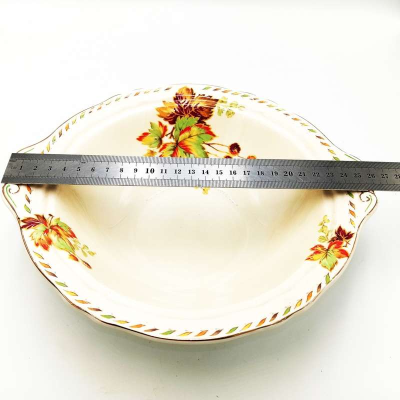 Vintage Grindley Creampetal bowl with lid