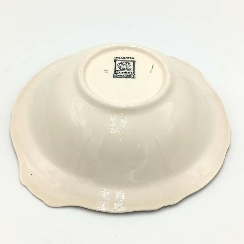 Vintage Grindley Creampetal bowl with lid