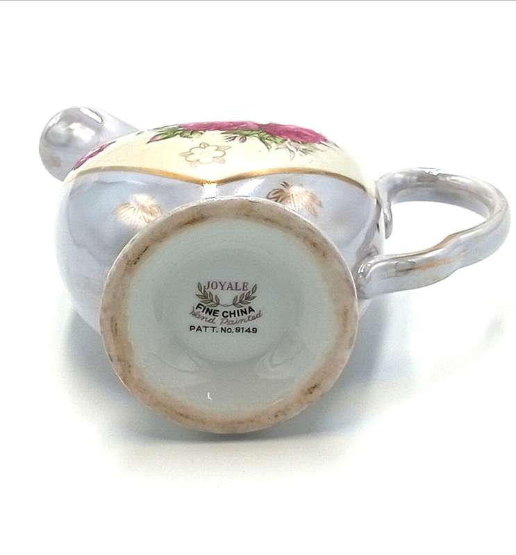Vintage Joyale fine china 18-piece porcelain tea set