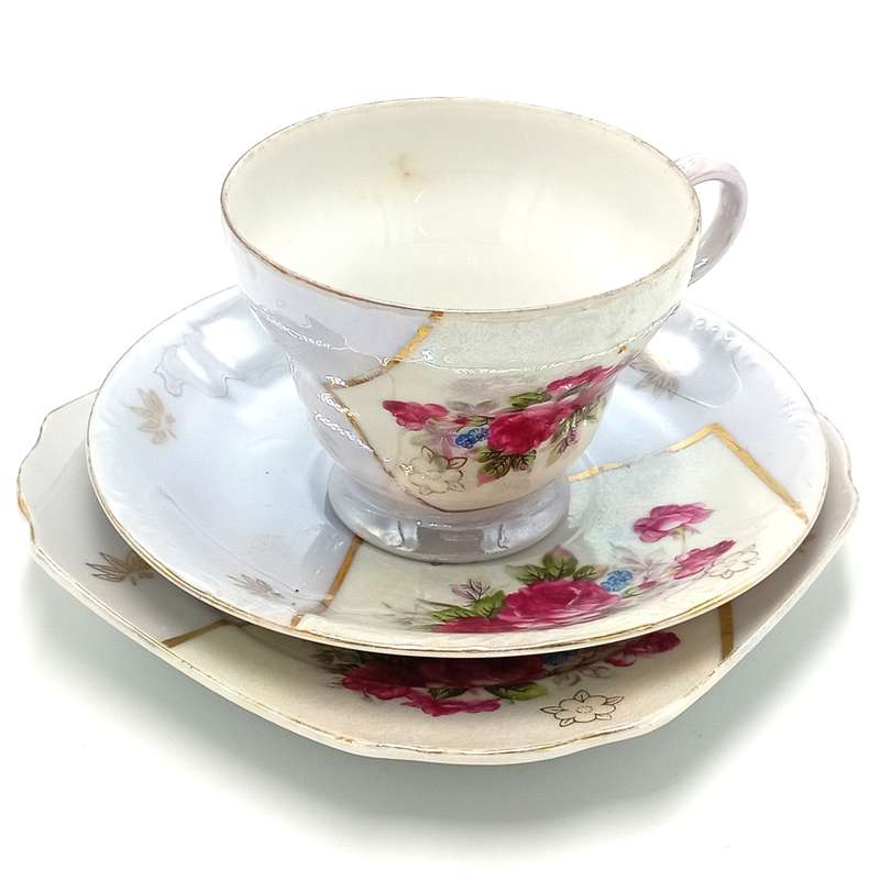 Vintage Joyale fine china 18-piece porcelain tea set
